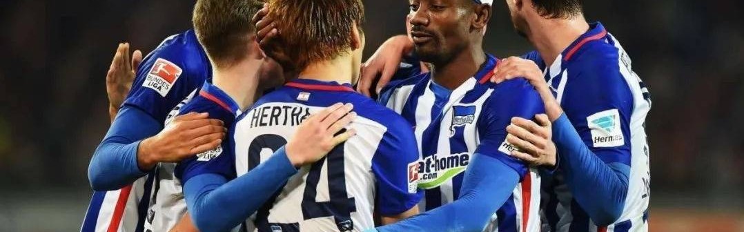  柏林赫塔防线频频失误，惨败给追赶者可乘之机