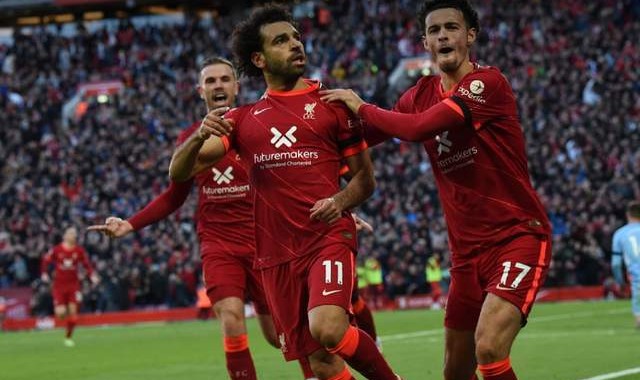 萨拉赫传射建功利物浦主场大胜曼联